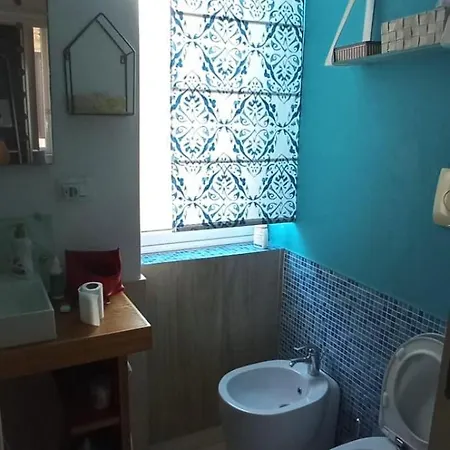 Fb House